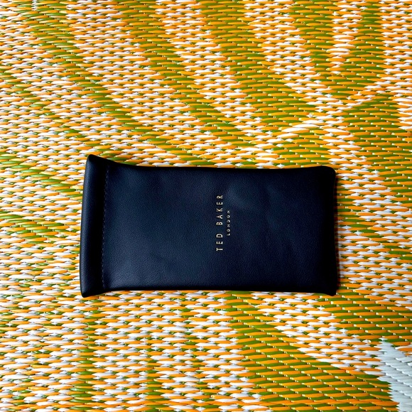 Ted Baker Black Soft Glasses Sleeve - Picture 1 of 1
